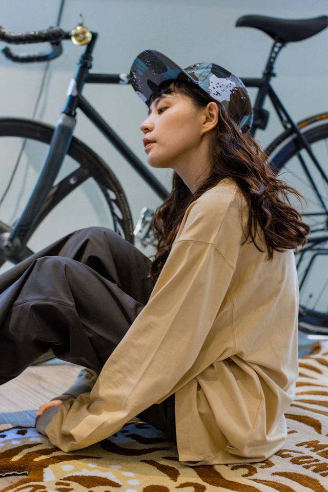 SMG ARMY 穿搭特輯/2022 FW - Heart LS Tee (Khaki/Black/White)