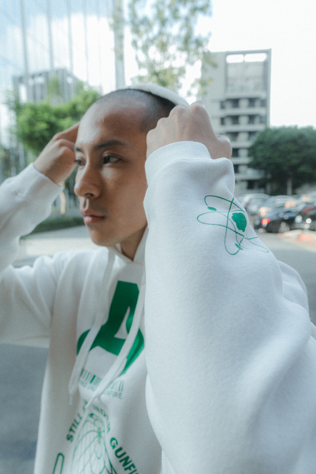 SMG ARMY 穿搭特輯/2022 FW - Multi Graphic Hoodie(Black/White)