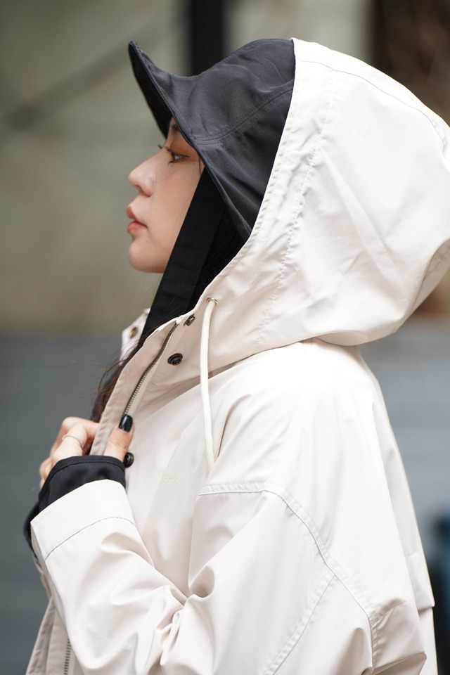 SMG ARMY 穿搭特輯/2023 SS - WMNS Waterproof Jacket(Khaki/Navy)
