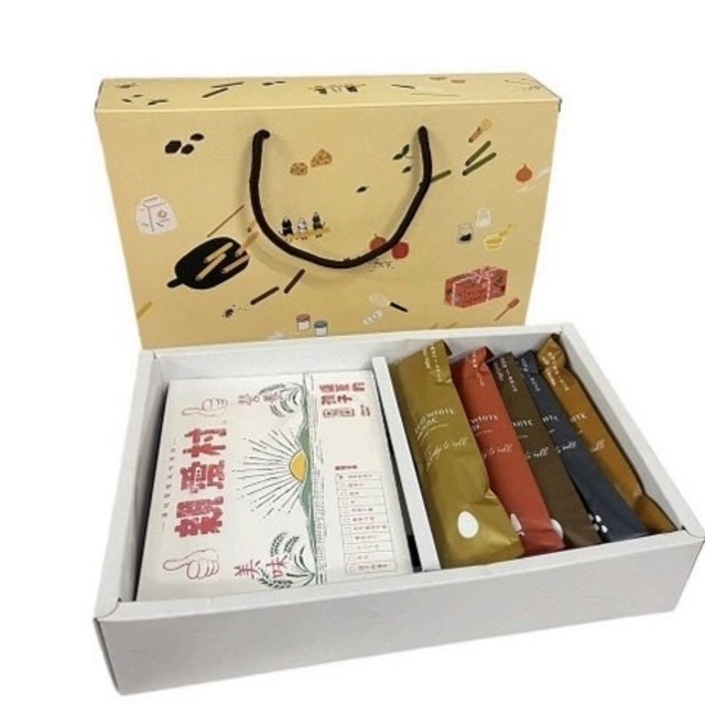 預購 親愛愛樂客製禮盒(盛夏孩子專輯+蛋捲)   5月11寄送，5月8日 晚上7:00結單