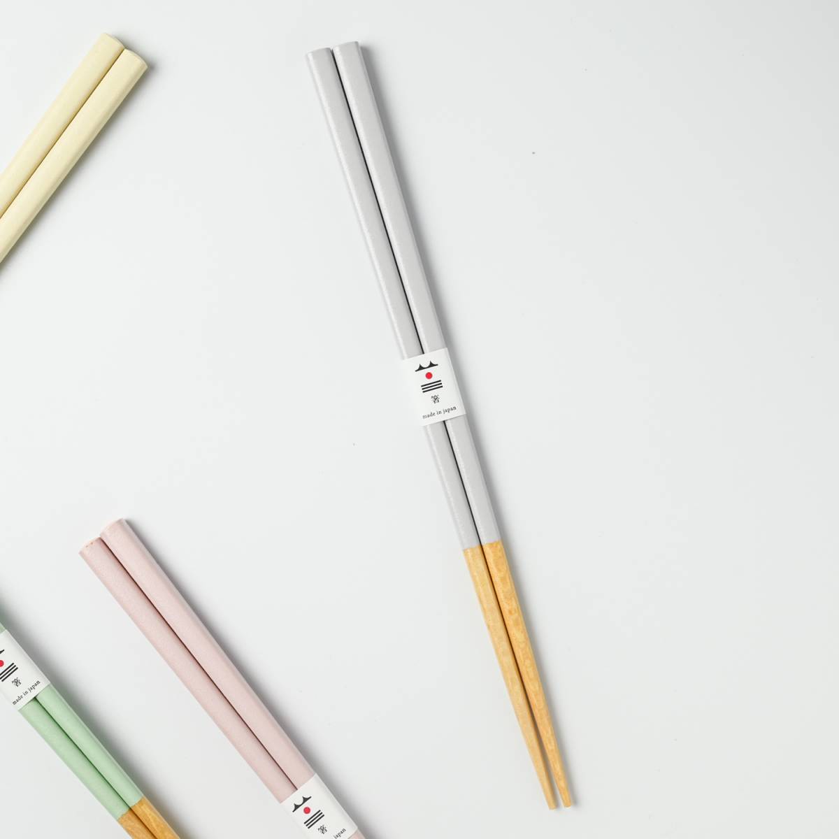 【現貨｜日本製】天然木粉彩筷｜莫蘭迪灰（22.5cm・可用家庭式洗碗機）