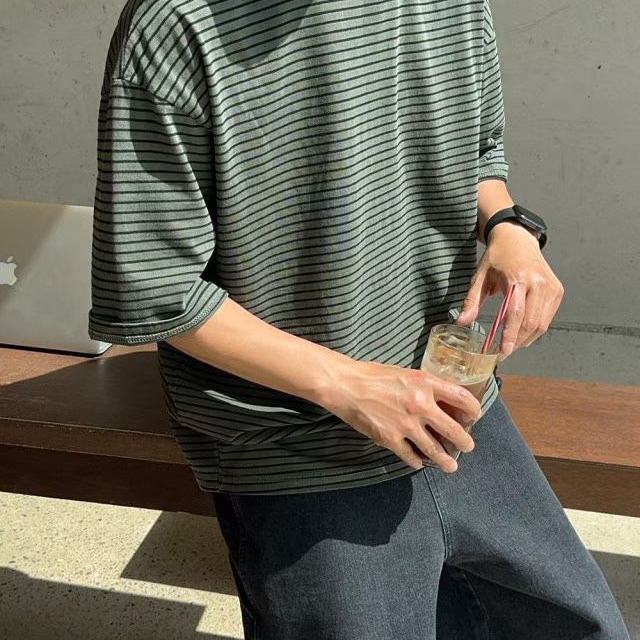 韓國男裝-經典撞色親膚針織感條紋T