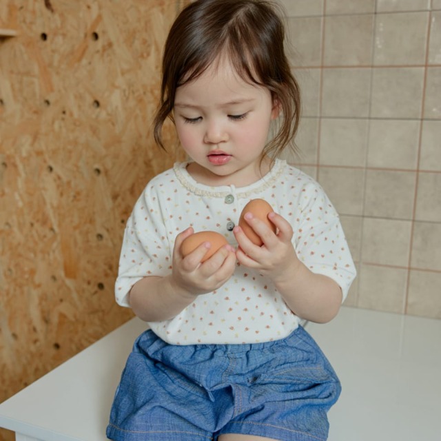 [70-115cm] 甜美小碎花荷葉領亨利領短袖T恤 #Horologium時鐘座