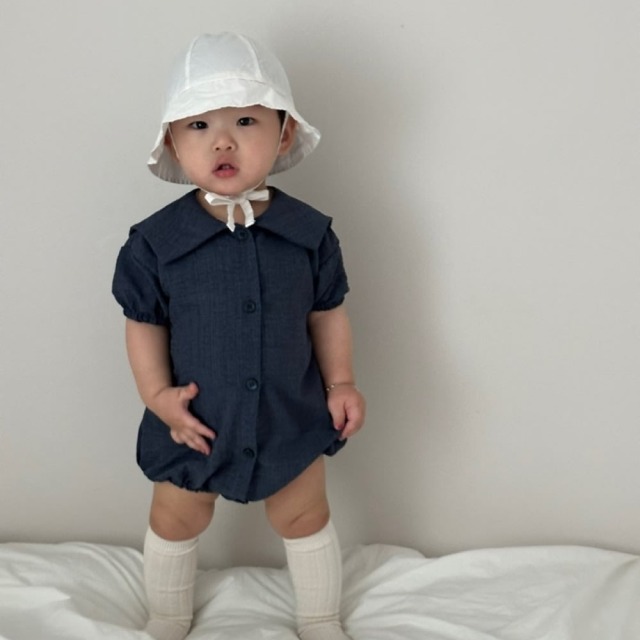 [bebe] 簡約時髦大翻領澎澎袖排扣連身衣 #Delphinus海豚座