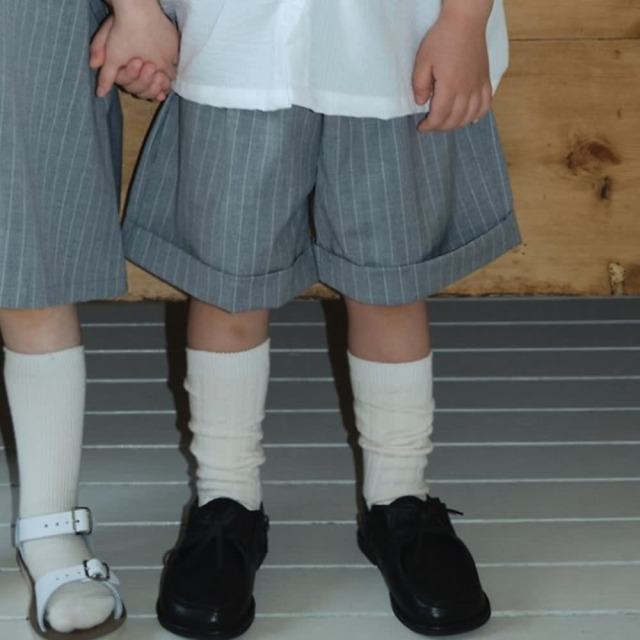 [75-120cm] 質感學院風細直條紋反褶鬆緊短褲 #Delphinus海豚座