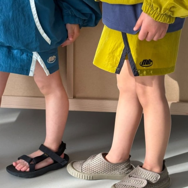 [90-138cm] 美式運動風撞色開衩短褲 #Aquila天鷹座