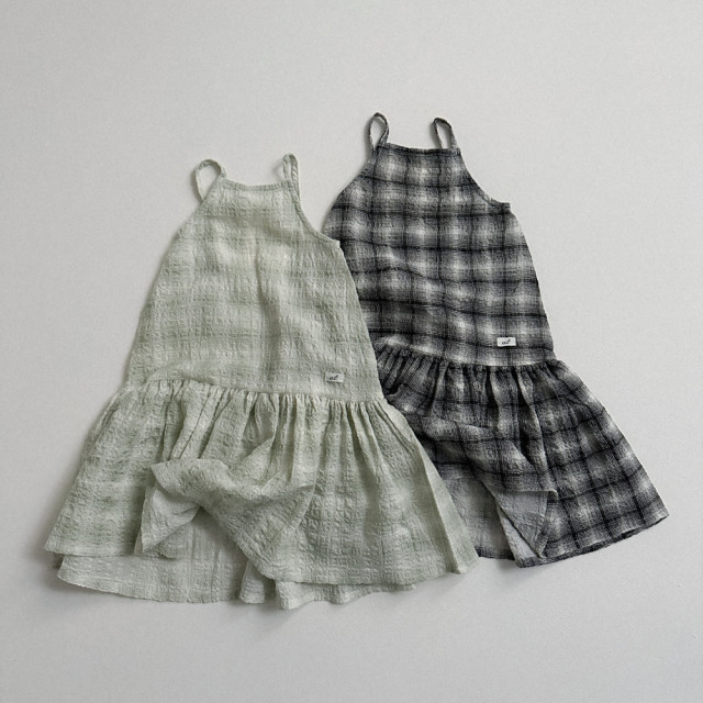 [70-110cm] 質感格紋細肩帶荷葉邊洋裝 #Andromeda仙女座