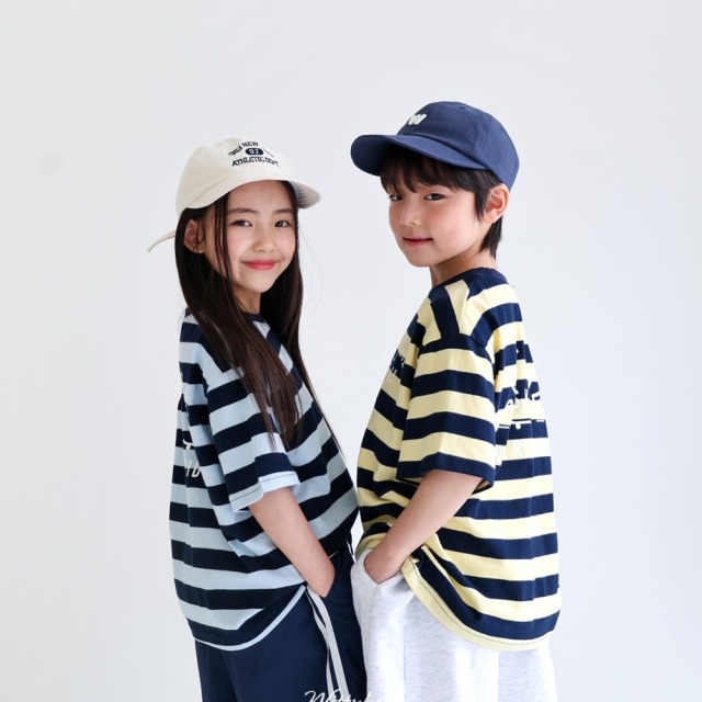 [90-165cm] 街頭感滑板字母條紋T恤 #Gemini雙子座