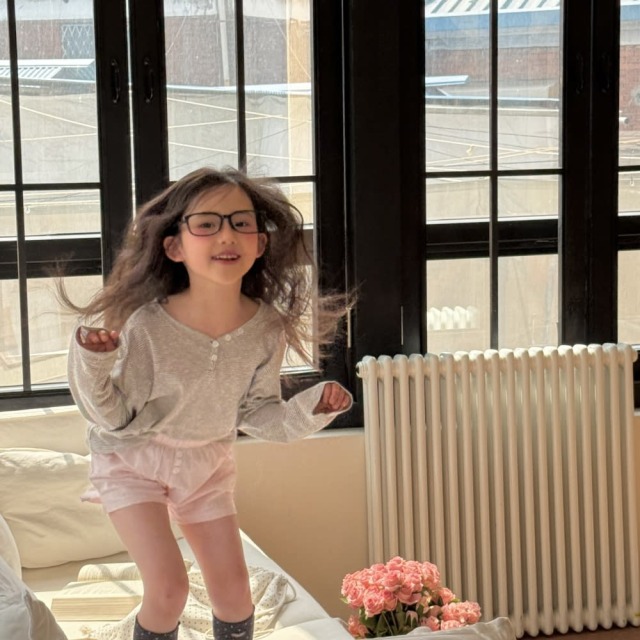 [80-130cm] 舒適透氣條紋亨利領長袖T恤 #Cygnus天鵝座