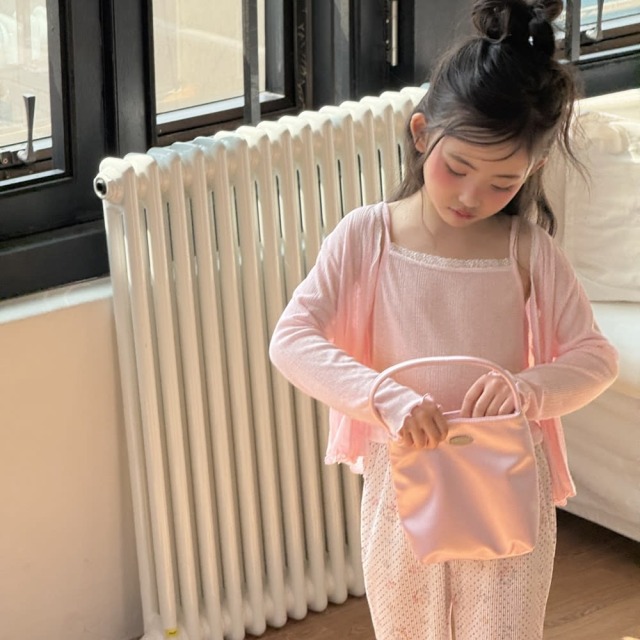 [80-130cm] 質感細緻蕾絲邊坑條吊帶背心 #Cygnus天鵝座