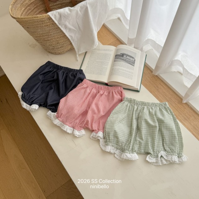 [80-130cm] 清新維希格紋花邊燈籠短褲 #Cygnus天鵝座 (大童)