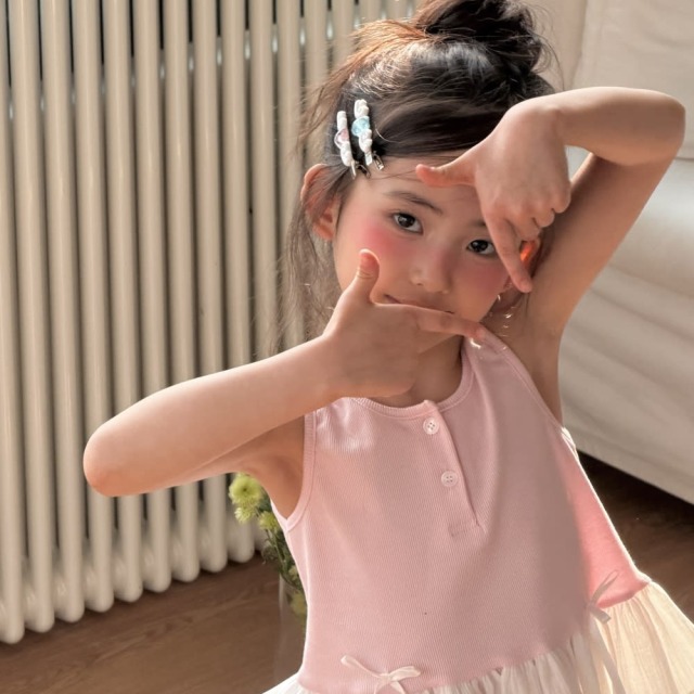 [80-130cm] 坑條背心拼接雙層紗裙上衣 #Cygnus天鵝座