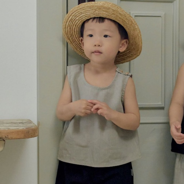 [75-110cm] 簡約肩扣素色無袖上衣 #Columba天鴿座