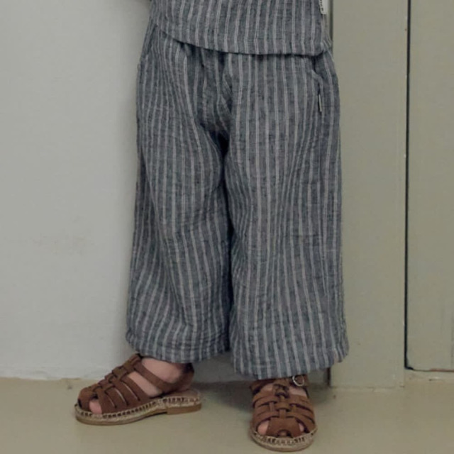 [75-110cm] 輕盈細條紋縐縐涼感寬褲 #Columba天鴿座