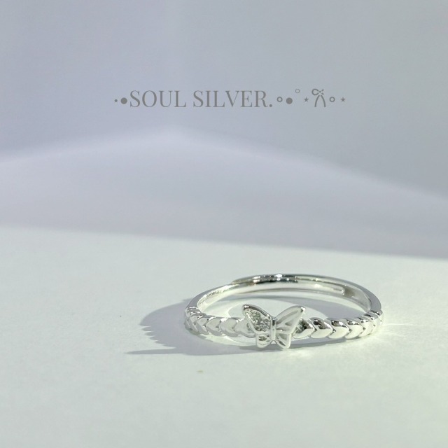 【豐銘嚴選】純銀 環繞愛心蝴蝶造型戒
