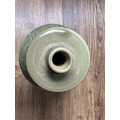 【精美高仿工藝品】仿北宋耀州窯 青瓷刻花牡丹紋帶蓋瓶 / 復古中式花器 / 茶室禪意擺件-13