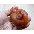 【文玩雅藏】天然蜜糖色 招財貔貅/瑞獸 手把件(約7.1cm) | 壽山石類 溫潤凍感 鎮宅辟邪 風水擺件 茶寵 附錦盒-6