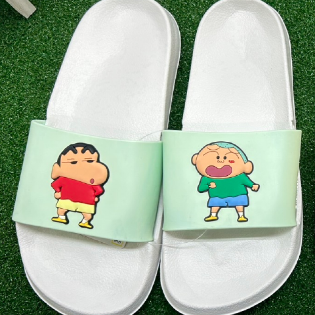 KR/ing#蠟筆小新/正男#綠白色：拖鞋/室內鞋(約25cm)。