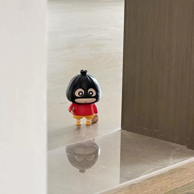 搶劫小新公仔
