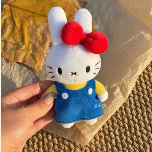 蝴蝶結米飛兔吊飾