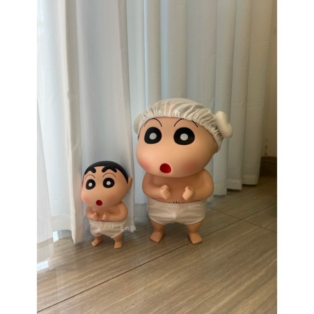 洗澡小新公仔