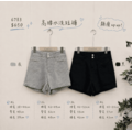 雙扣下V口袋短褲