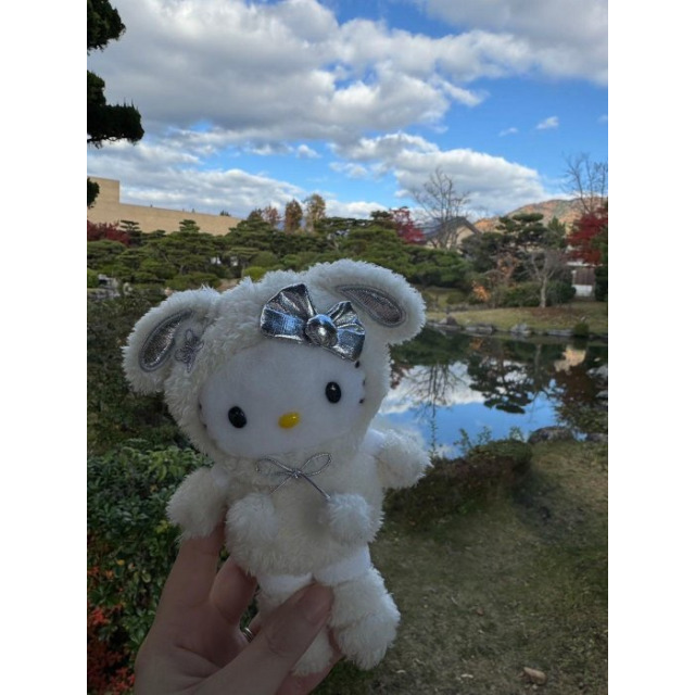 現貨🇯🇵京都三麗鷗50週年Hello Kitty展 限定雪兔（限量絕版）