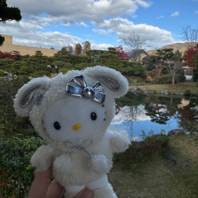 現貨🇯🇵京都三麗鷗50週年Hello Kitty展 限定雪兔（限量絕版）