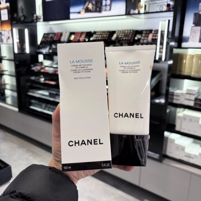 【CHANEL 香奈兒】深海精萃山茶花潔顏慕斯150ml 山茶花洗面奶 保溼柔和淨膚 泡沫潔面乳